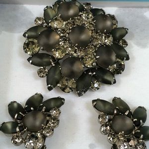 Vintage earrings and matching brooch